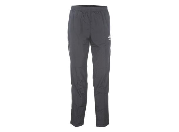 UMBRO UX-1 Woven Pant Jr Svart/Vit 152 Vindbyxa i microfiber 